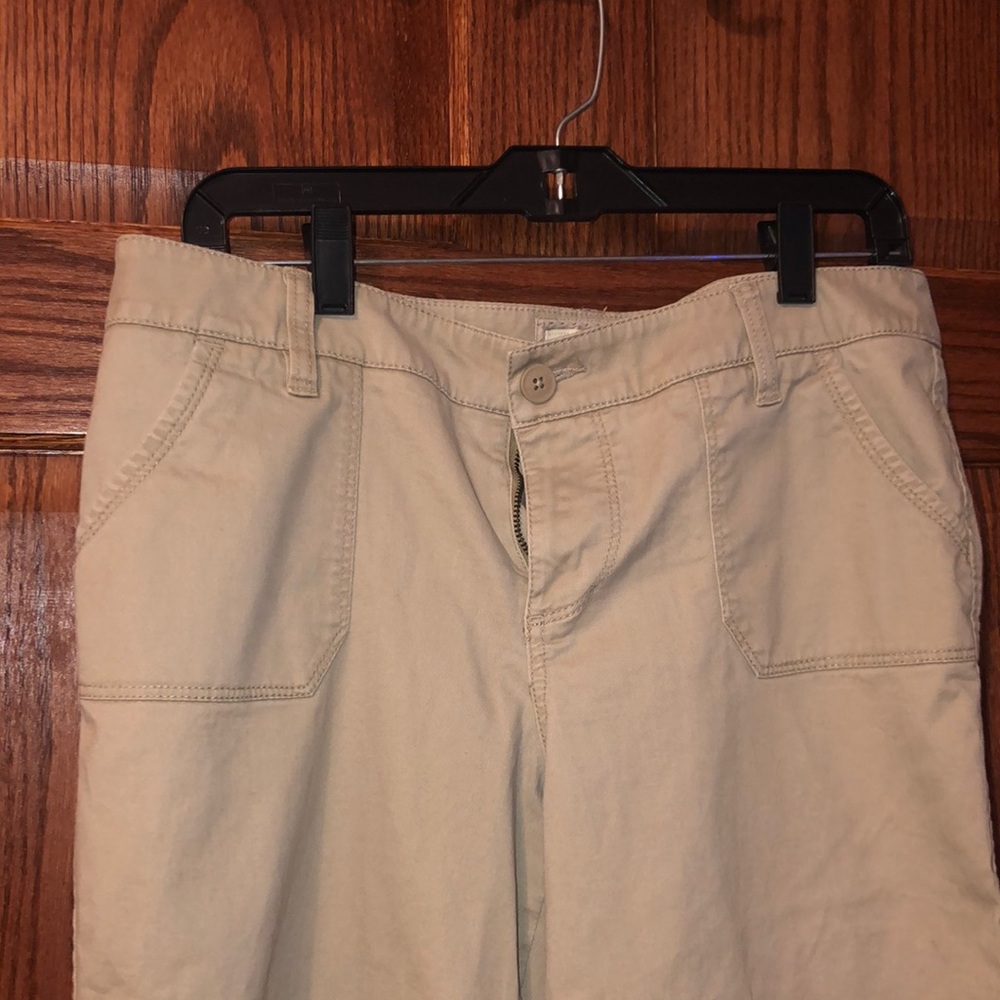 Sonoma Beige Capris - Picture 6 of 6